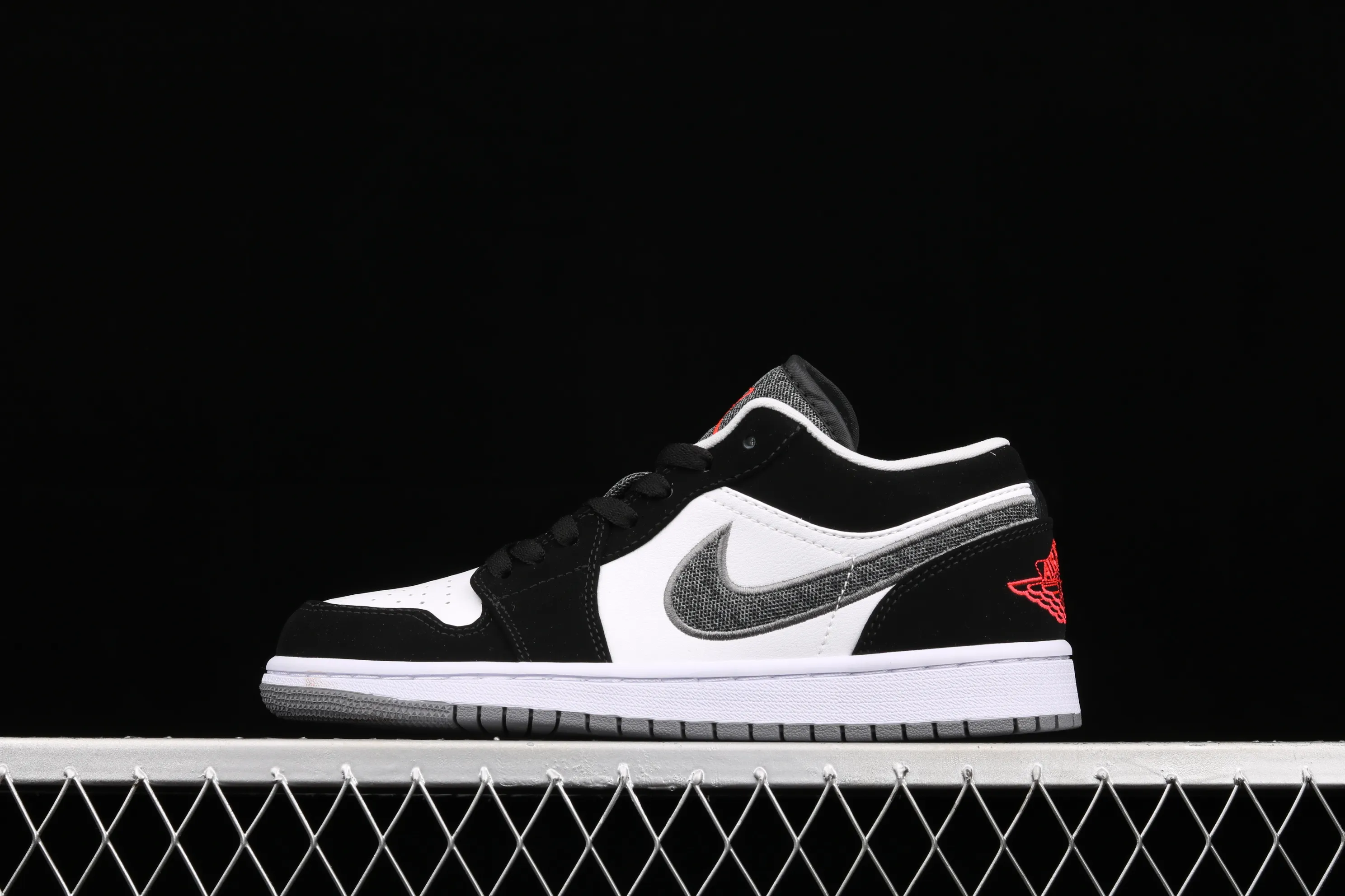 All categories Air Jordan Jordan series basketball shoes Air Jordan 1 Low Air Jordan 1 Low AJ1 Joe 1 low-top cultural and leisure sports sneakers 553558-029